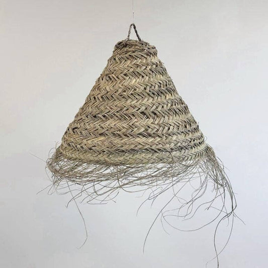 Luminária Cone de Capim-Marinho